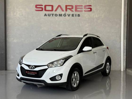 HYUNDAI HB20X 1.6 16V PREMIUM FLEX 4P AUTOMÁTICO HYUNDAI HB20X 1.6 16V PREMIUM FLEX 4P AUTOMÁTICO